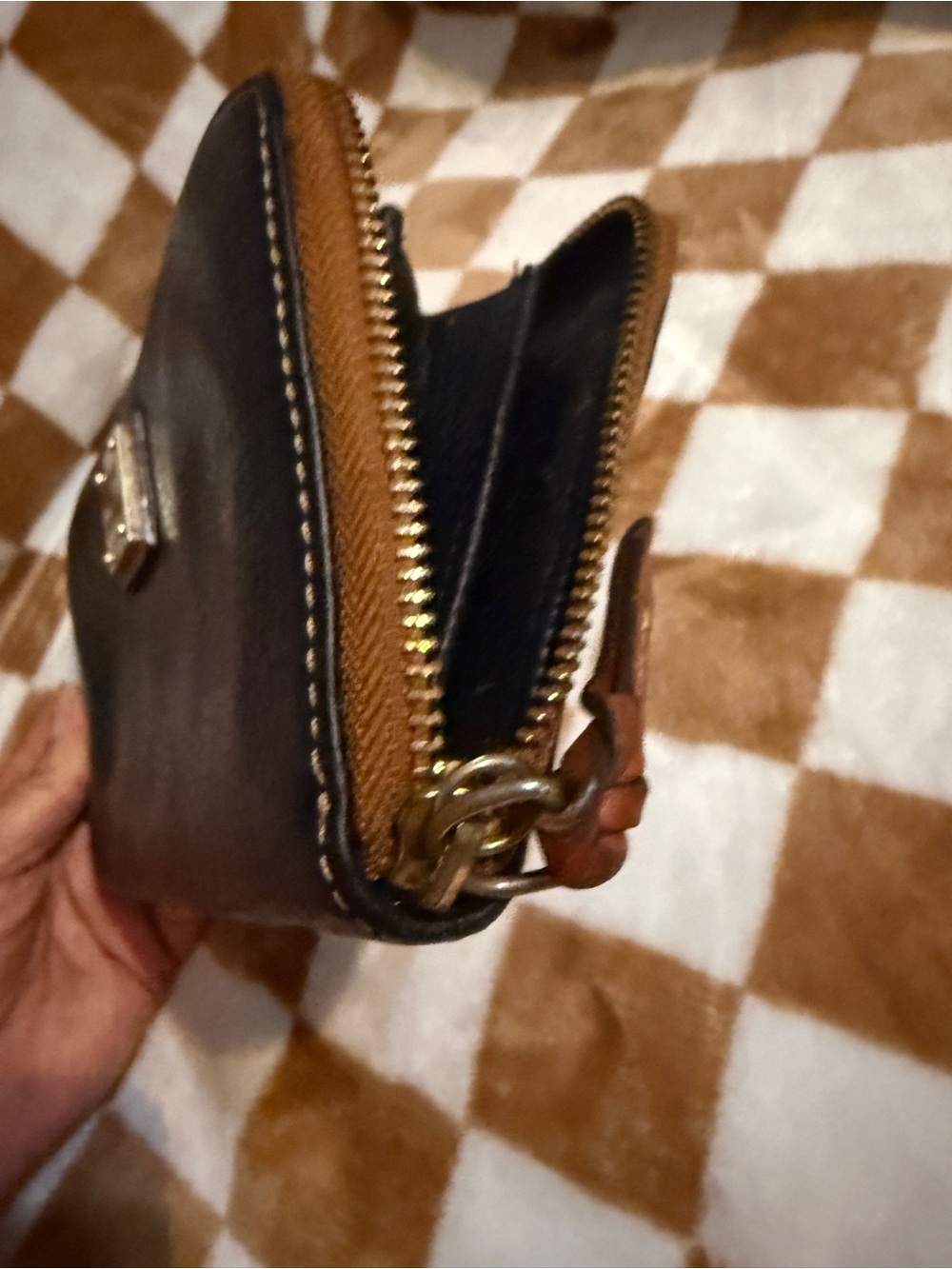 Dooney & Bourke Pebble Grain Leather Zip Around Wallet preowned - Picture 14 of 16